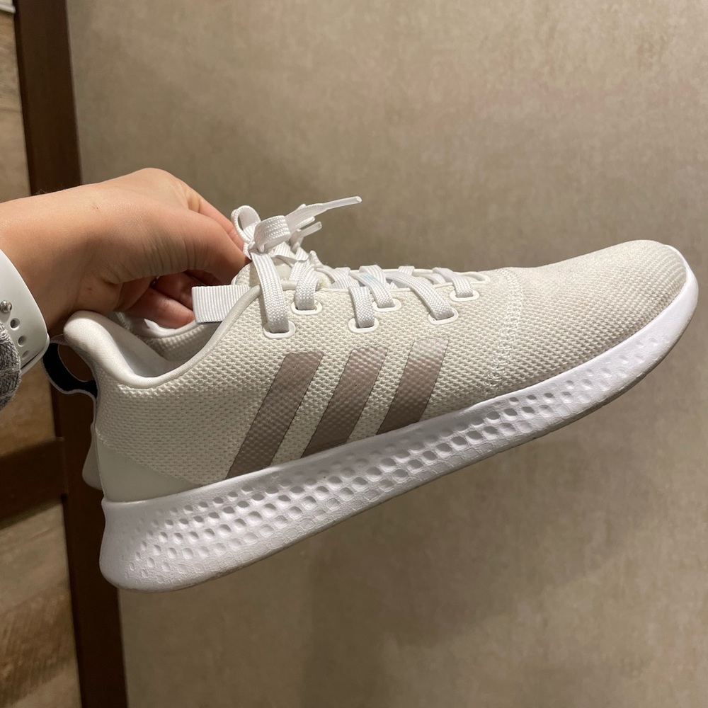 Adidas Sneakers 👟